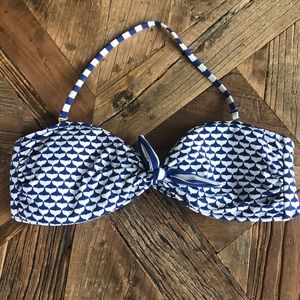 Vineyard Vines bikini top